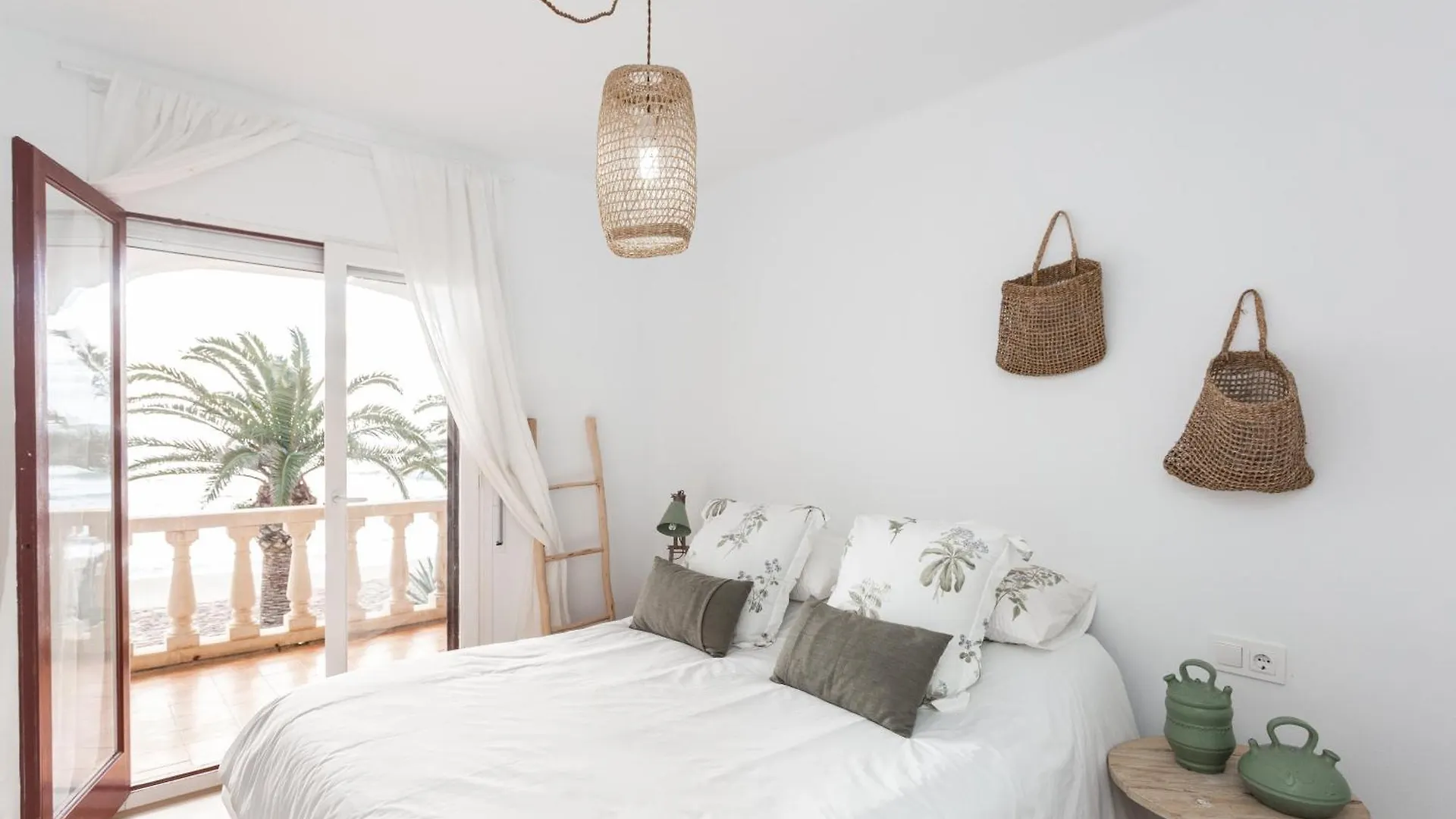 Dream Beach House Coma-ruga 0*,